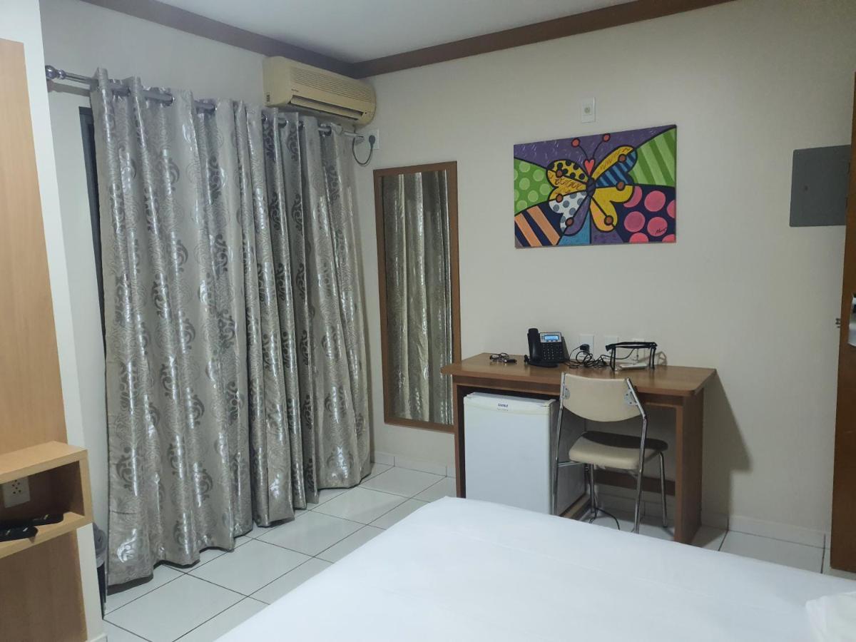 Resort Hotel Golden Dolphin - Grand&Express - Águas Termais - Caldas Novas - Roupa de Cama, Banho e TV de LED Esterno foto